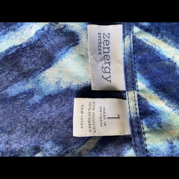 SALE Zenergy by Chico’s Blue Tiger Zip Jacket Sz S - Picture 5 of 5